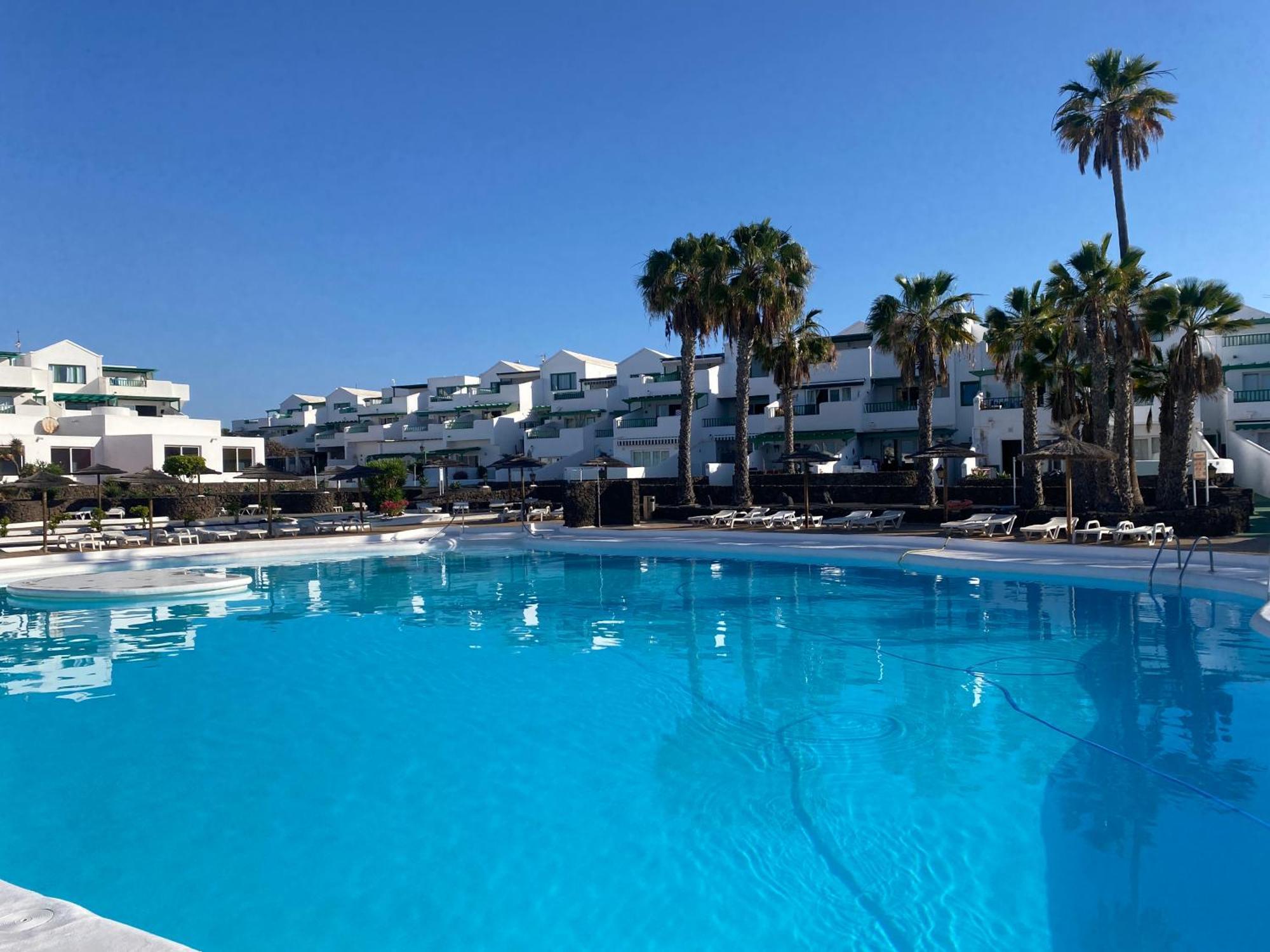 First Floor Apartment With Sea View, Costa Teguise Exteriör bild